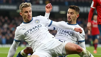 Phil Parkinson claimed Swansea City's Ben Cabango should have seen red in the Welsh derby, a match that saw the Swans...