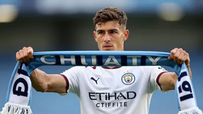 Swansea City are close to signing Huddersfield Town midfielder Tom Iorpenda for an initial £750,000 as they aim to...